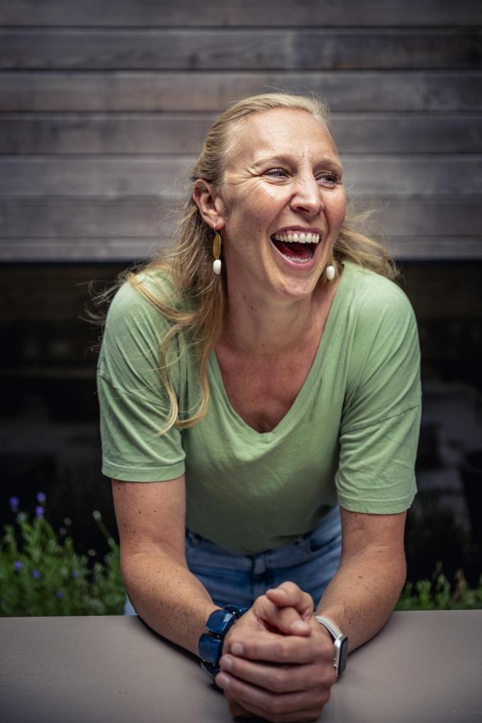 “Ik heb een speciale voorliefde voor naaldbomen. Die geur doet me aan de zomer denken.” (foto Christophe De Muynck)