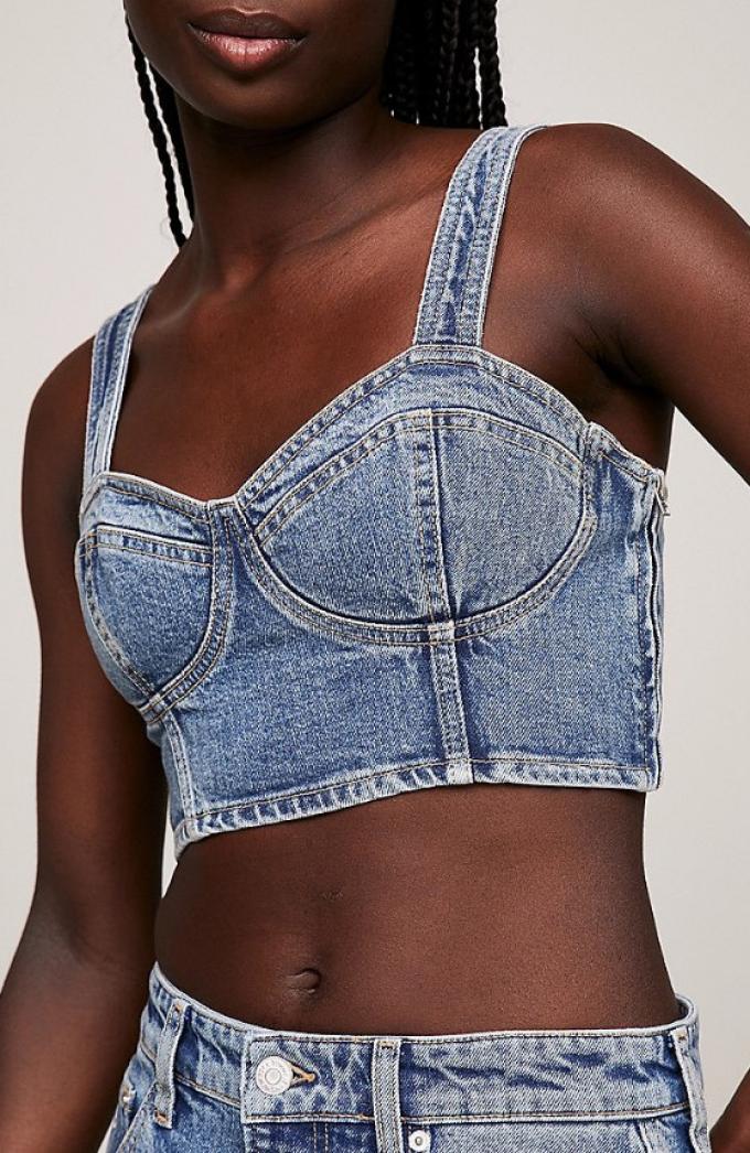 Denim top in korsetstijl