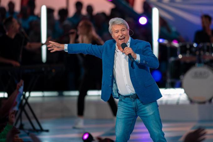 Garry Hagger zingt ‘Zomerlicht’ bij TOTZ in Westende.