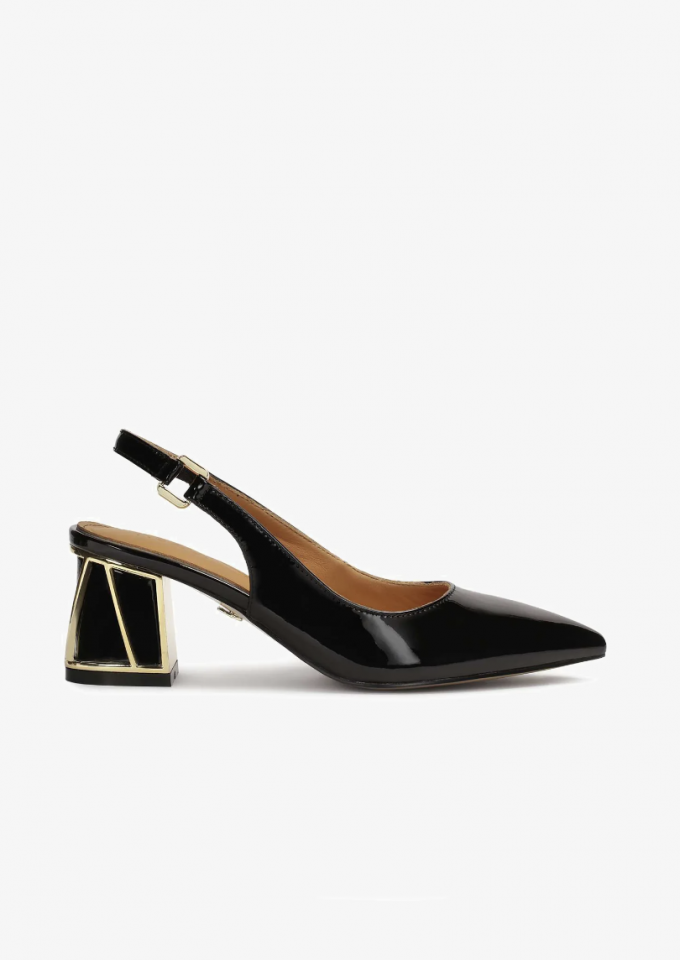 Les escarpins slingback