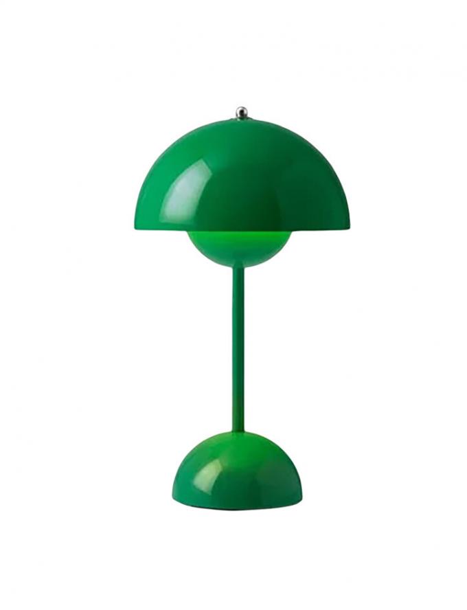 Lampe ‘Flowerpot’ de Verner Panton pour &Tradition