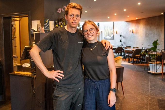 Robbe Sambaer en Josephine Ververken van Café de la Paix.