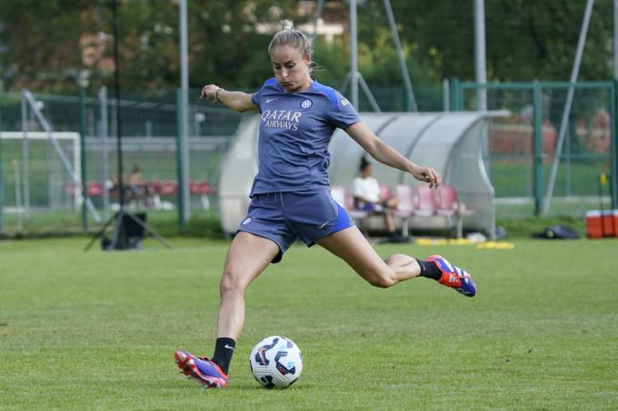 Tessa Wullaert trainde keihard en is klaar voor de eerste competitiematch, zaterdag 31 augustus tegen Sampdoria Genua.