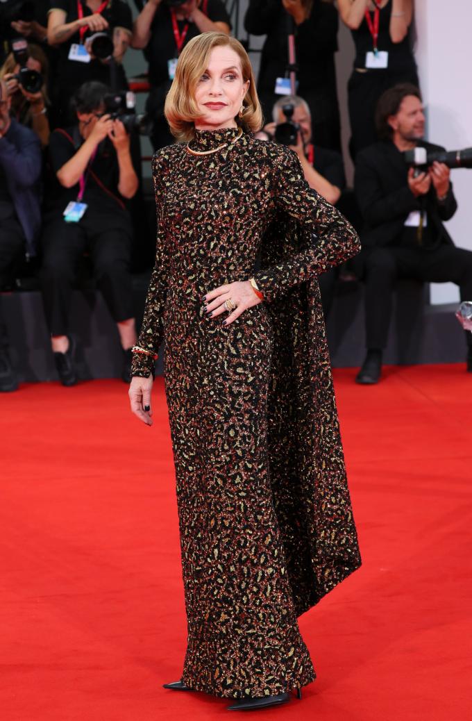 Isabelle Huppert in Balenciaga