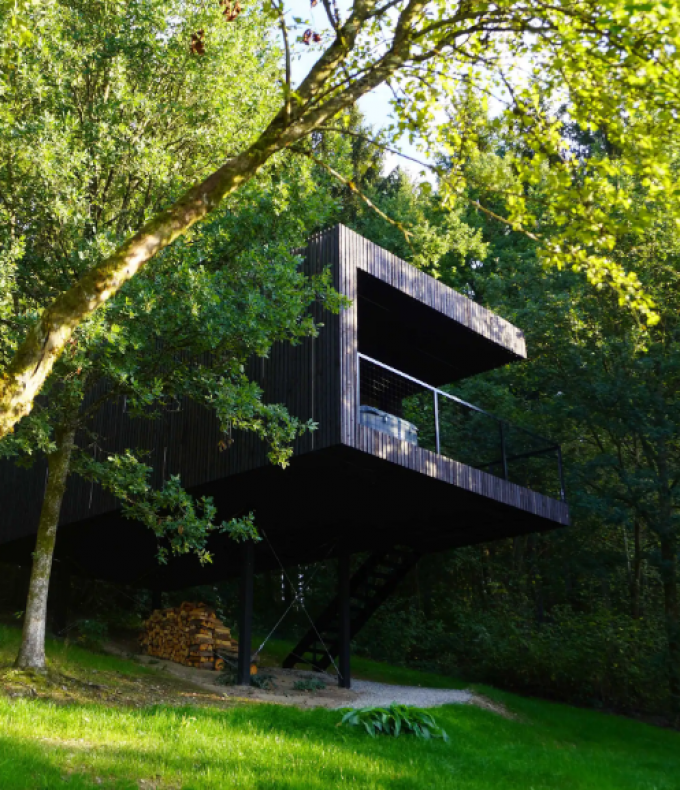 La cabane perchée Onyx, à Stavelot