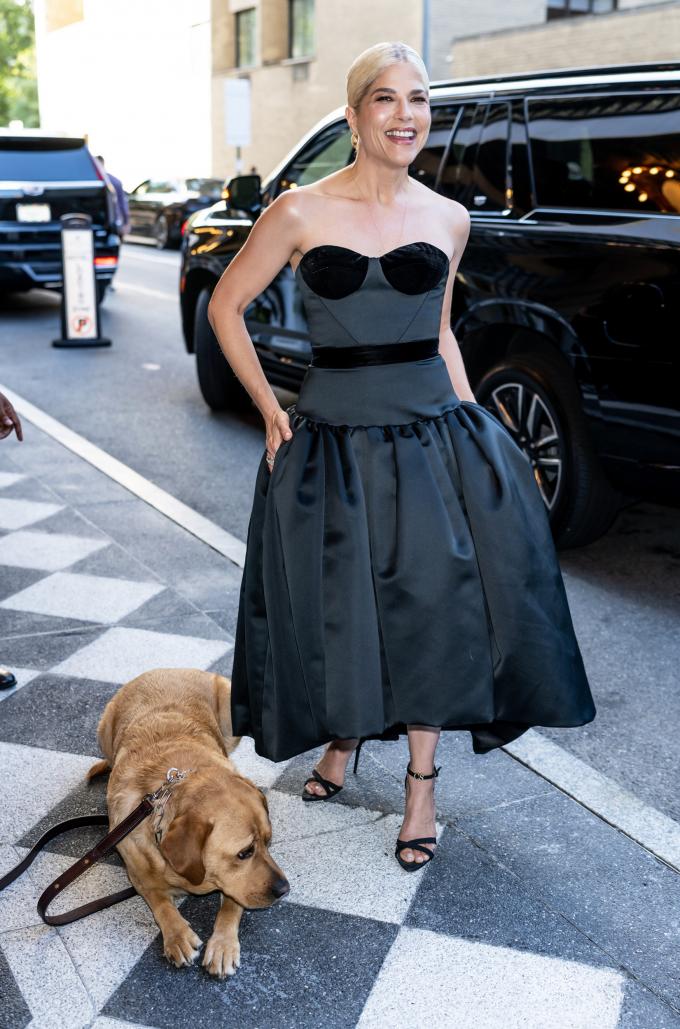 Selma Blair en Scout bij Christian Siriano