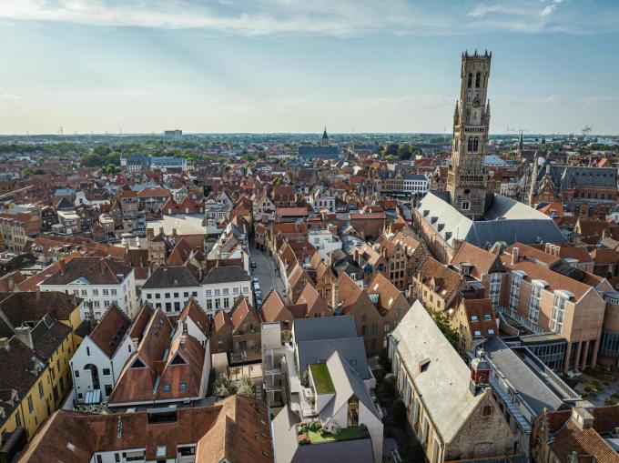 Nieuwbouw vlakbij de Halletoren.