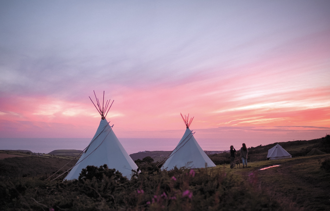 3 campings atypiques pour profiter du bivouac (ici Kudhva) - DR