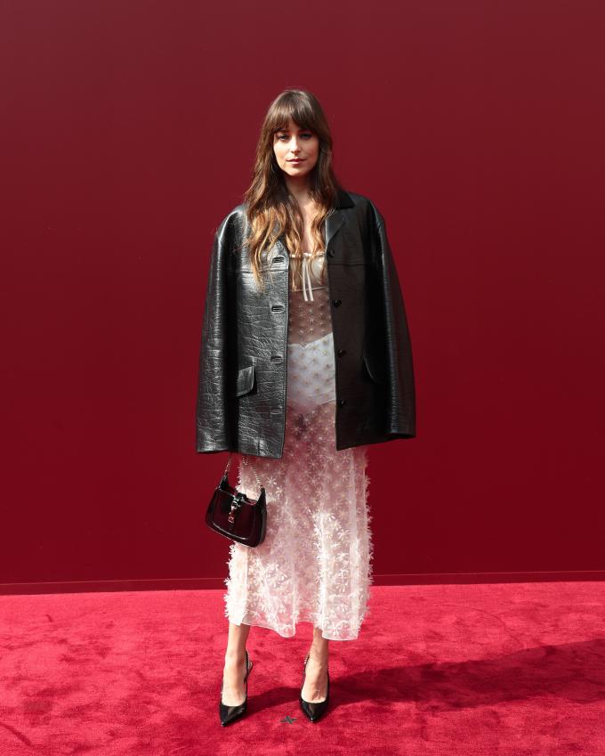 Dakota Johnson bij Gucci