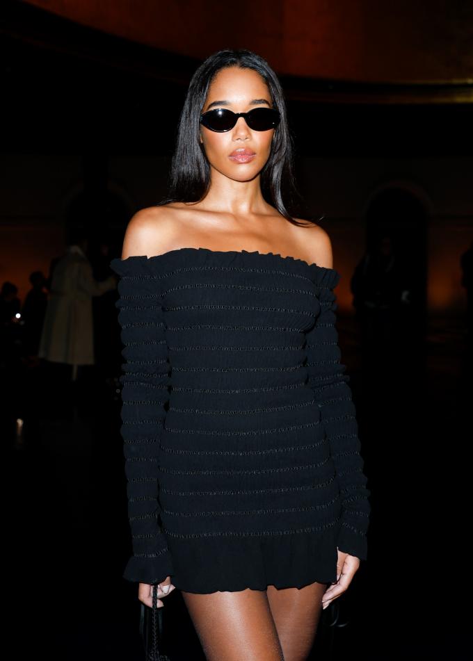 Laura Harrier bij Saint Laurent