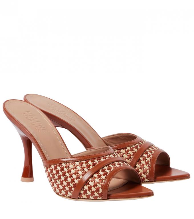 Muiltjes Malone Souliers via Mytheresa.com, € 545