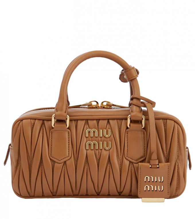 Matelassée tas ‘Arcadie’ Miu Miu, € 2.200