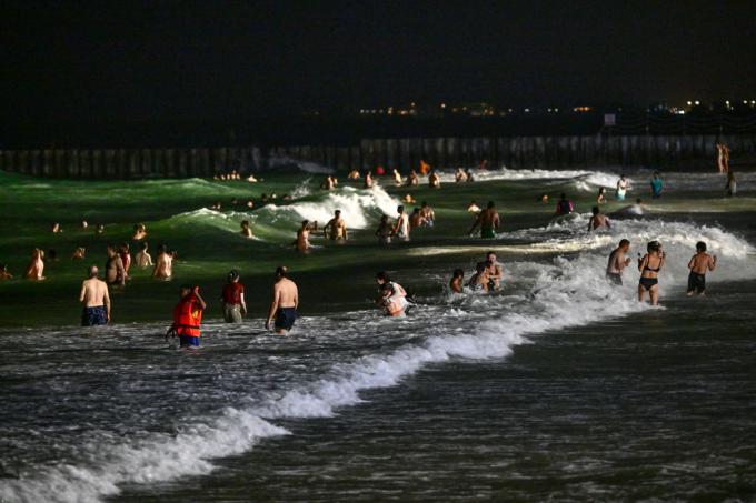 Dubaï inaugure de splages de nuit contre le réchauffement climatique Getty Images