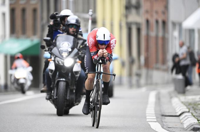 54,2: De gemiddelde snelheid in km per uur waarmee Alec Segaert de individuele tijdrit in de Renewi Tour won.