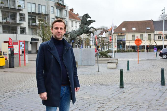 Kristof Chanterie mag zich de nieuwe burgemeester van Waregem noemen.