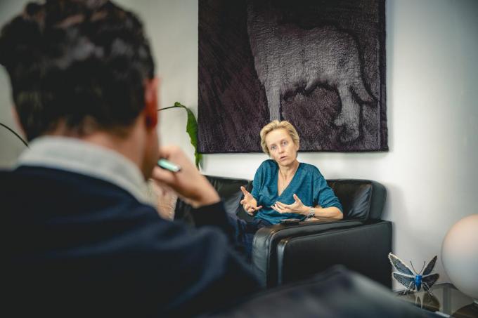 “Ik ben relatief jong in de politiek en de havenwereld gesmeten. Als je daar overeind wil blijven, móet je soms onbuigzaam zijn.” (foto Christophe De Muynck)