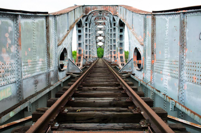 Le pont ferroviaire abandonné de Gellik