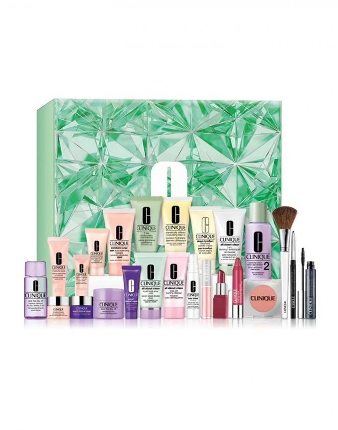 24 Days of Clinique Advent Calendar