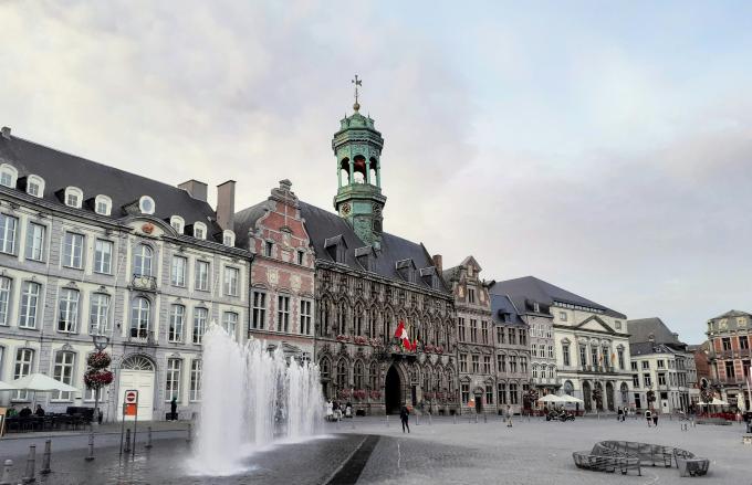 grand place mons