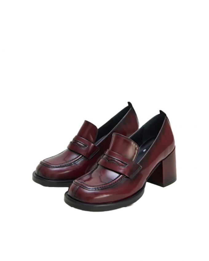 Bordeaux loafers met hak