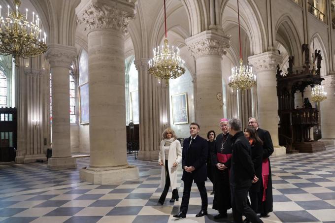 President Emmanuel Macron was onder de indruk van de gerestaureerde Notre-Dame.