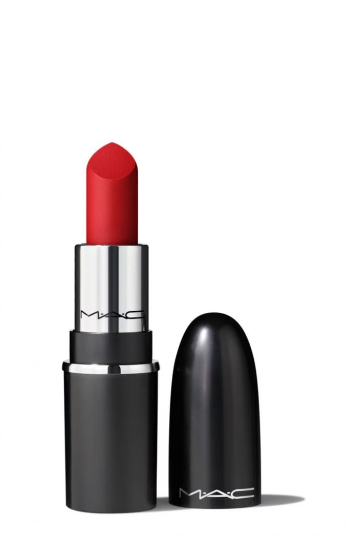 Mini Macximal Sleek Satin Lipstick in de tint 'Centre of Attention'