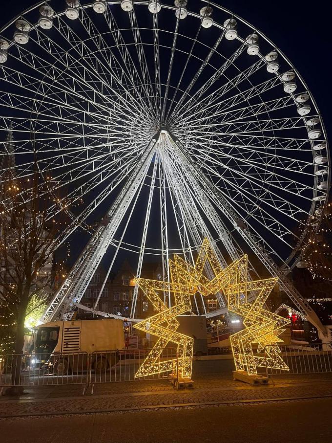 Ook in Ieper zorgde het Ingelmunsterse bedrijf voor de nodige sfeerverlichting.