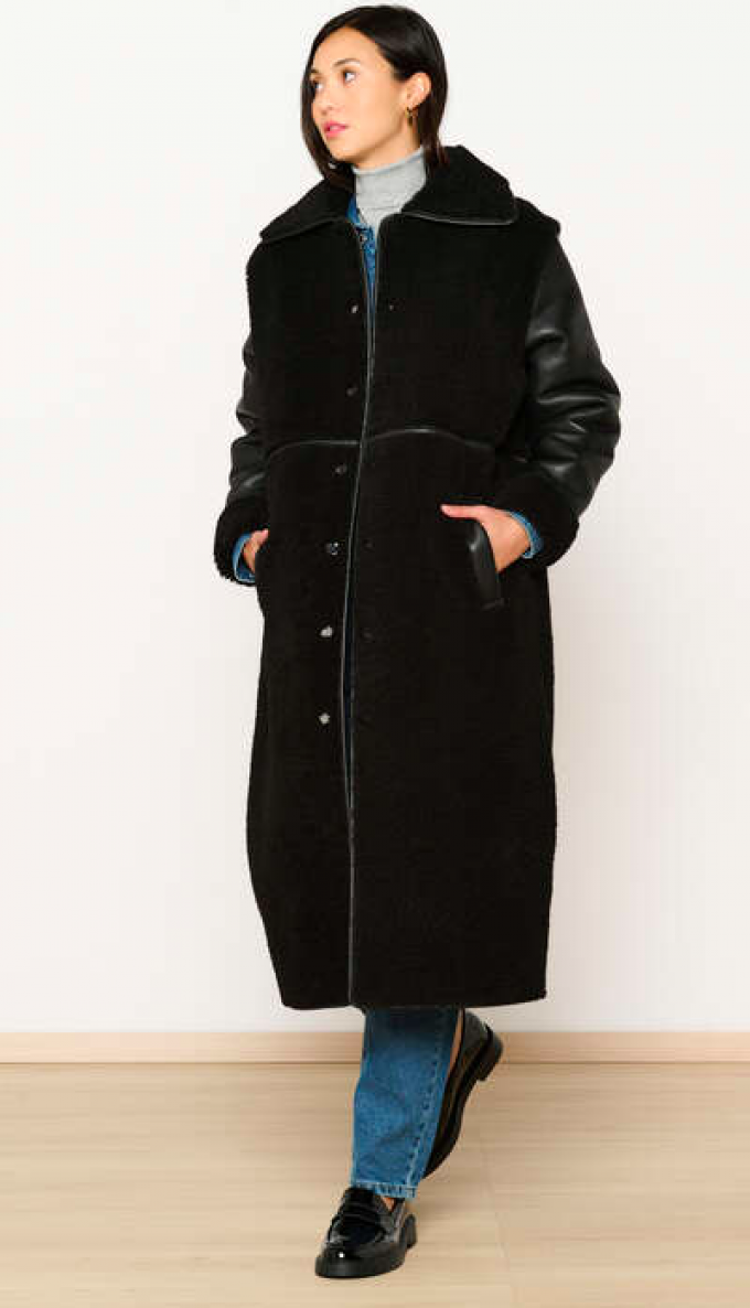 Manteau long en sherpa 