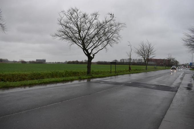 Voor Ieper wil Voka de zoekzone aan het kruispunt van de Pilkemseweg en de Noorderring bevestigd zien om meer ruimte om te ondernemen te creëren. (Foto TOGH)