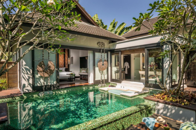 L'Anantara Mai Khao Phuket Villas a été choisi comme lieu de tournage en Thaïlande pour le White Lotus - DR