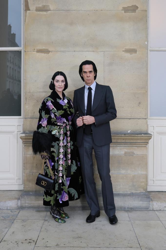 Susie Cave & Nick Cave bij Valentino