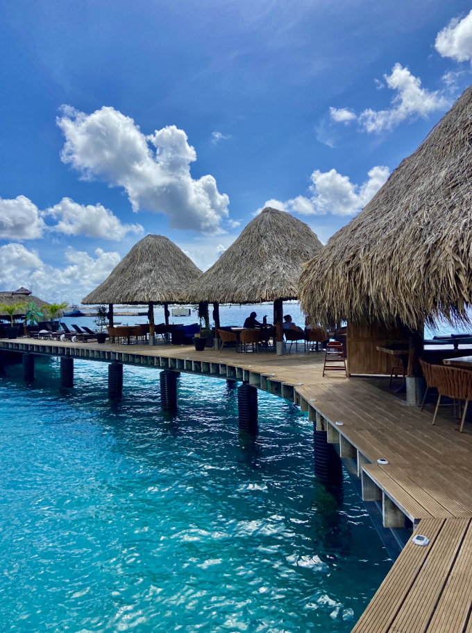 Déjeuner au paradis à Pier Dos