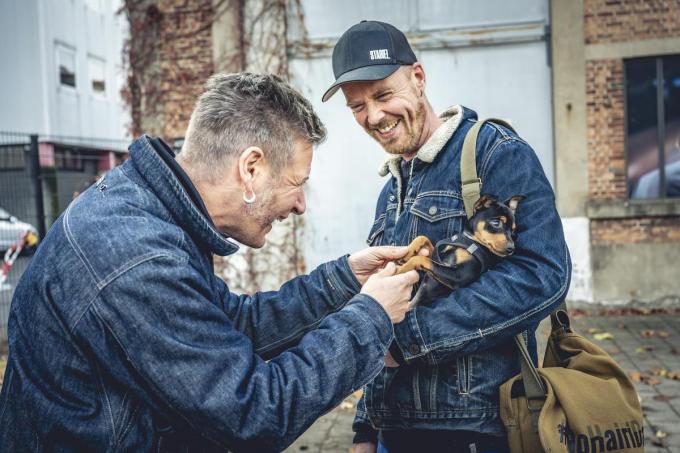 Wouter Deprez met Steven Mahieu.