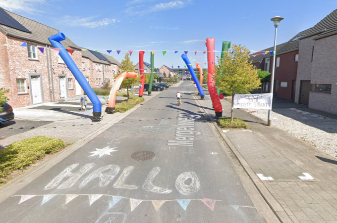 Jack mocht voorop rijden met zijn fiets.