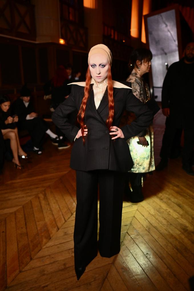 Chappell Roan bij Alexander McQueen
