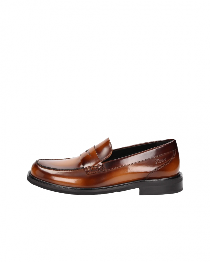 Cognac loafers