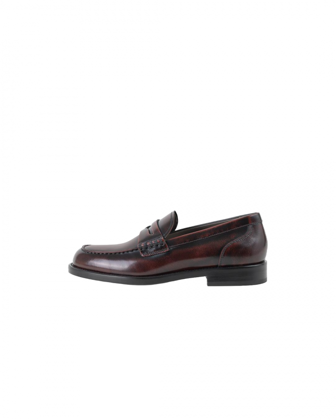 Bordeaux loafers