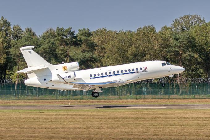 Luxaviation leaset twee Falcon-vliegtuigen om piloten te trainen.