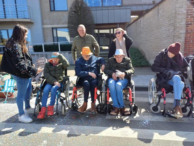 Er waren zo'n 25.000 toeschouwers voor de carnavalsstoet.