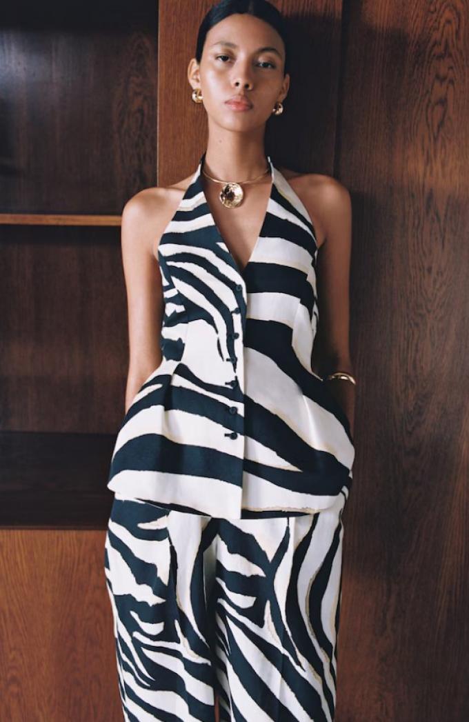 Linnen haltergilet met zebraprint