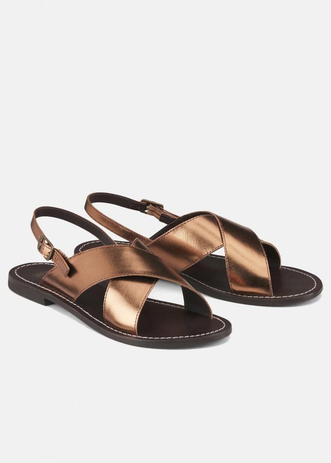 Bronskleurige sandalen