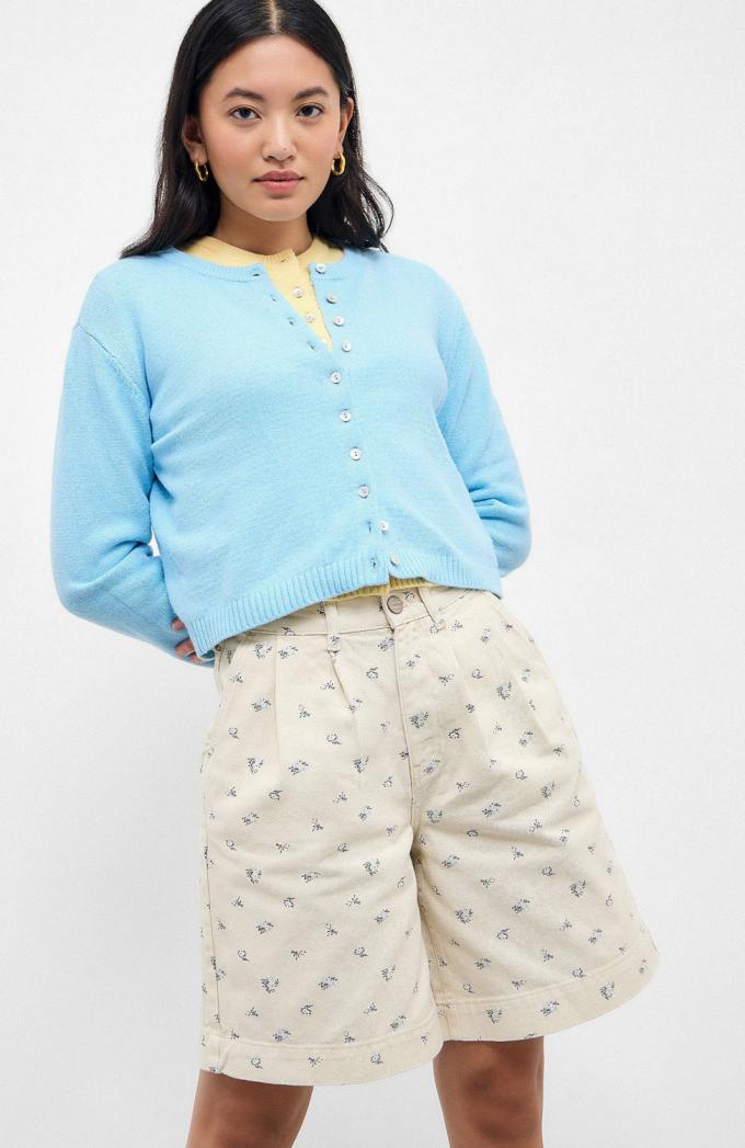Sjorts met bloemenprint