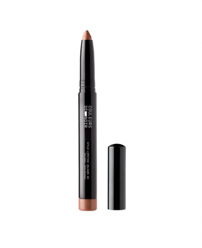 Rouge à lèvres teinte Naughty Nude – Couleurs de Noir