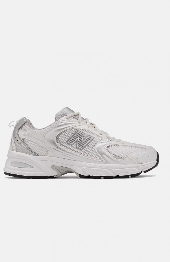Witte sneakers met metallic details