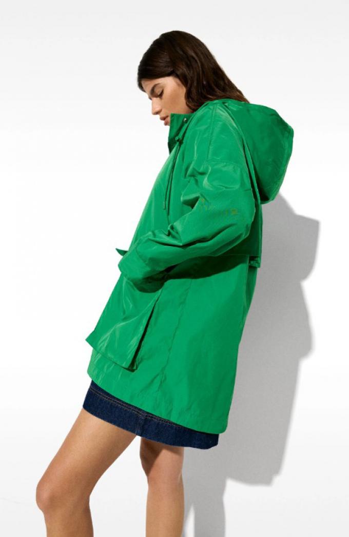 Groene parka met kap