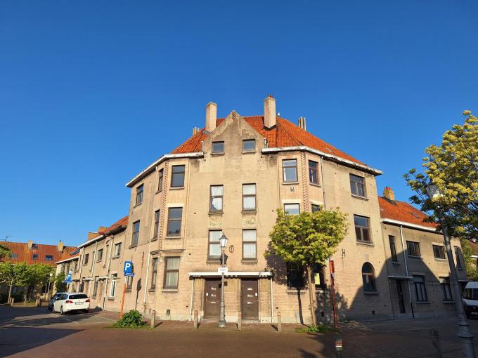 Deze woningen moeten plaatsmaken voor een nieuw project.