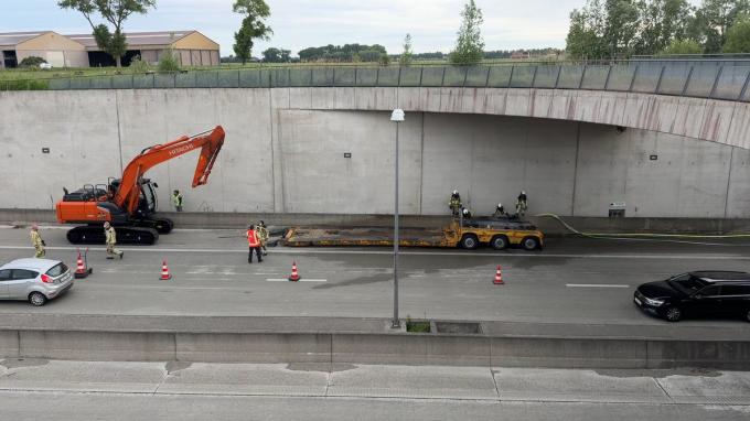 Door het voorval was er op de A11 slechts één rijstrook open, maar dat zorgde niet meteen voor problemen.