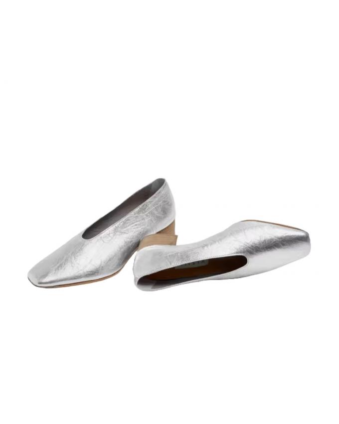 Zilveren pumps