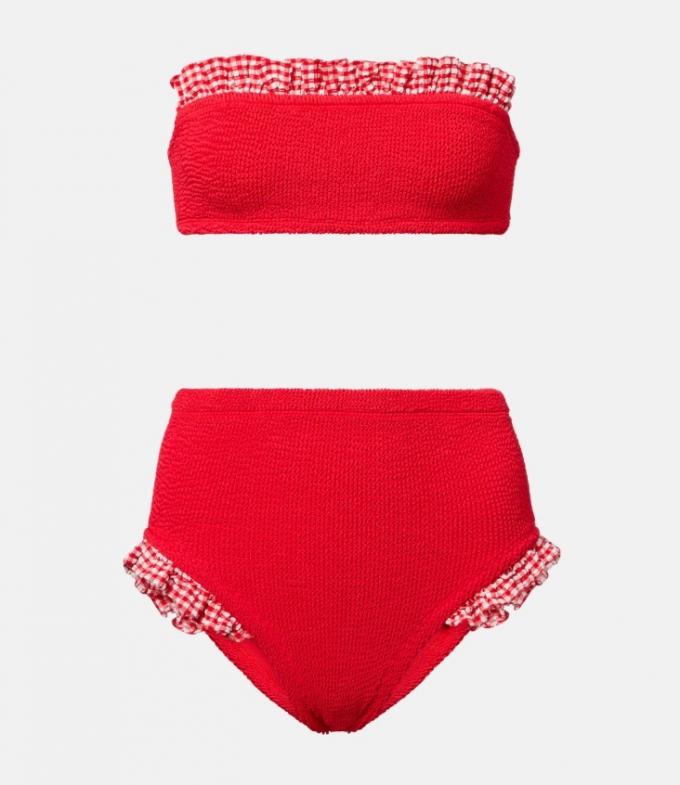 Geribbelde rode bikini met ruches