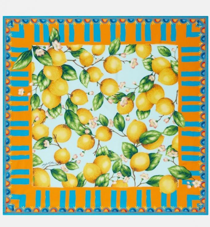 Fleurige foulard met citroenen